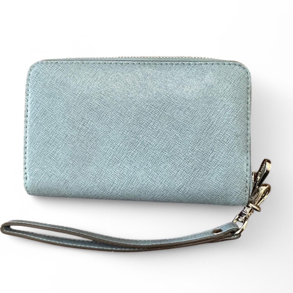 Michael Kors - Picture 2 of 3